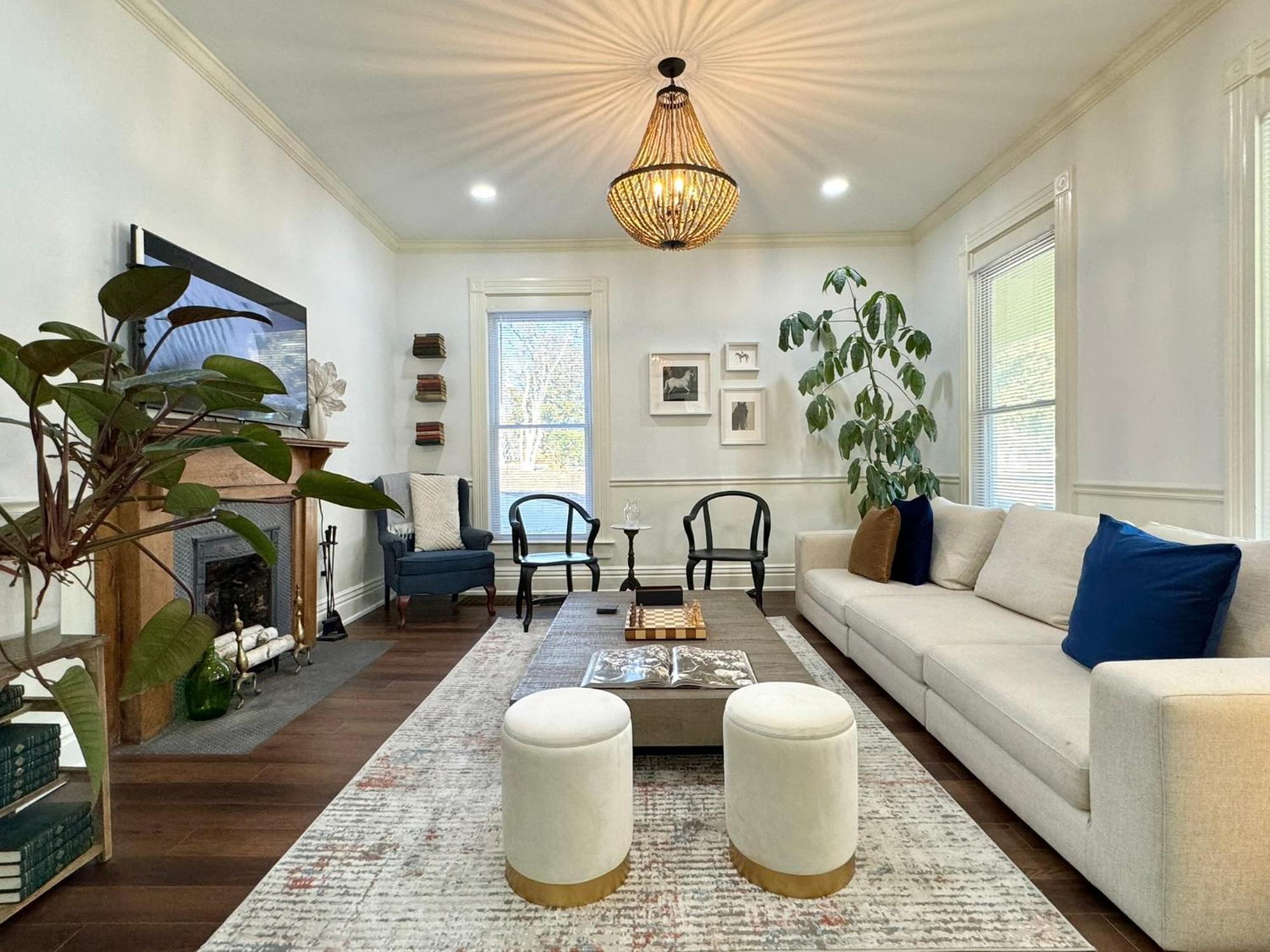 Апартаменты Garden On Capital-Bourbon & Horse Country Франкфорт Экстерьер фото